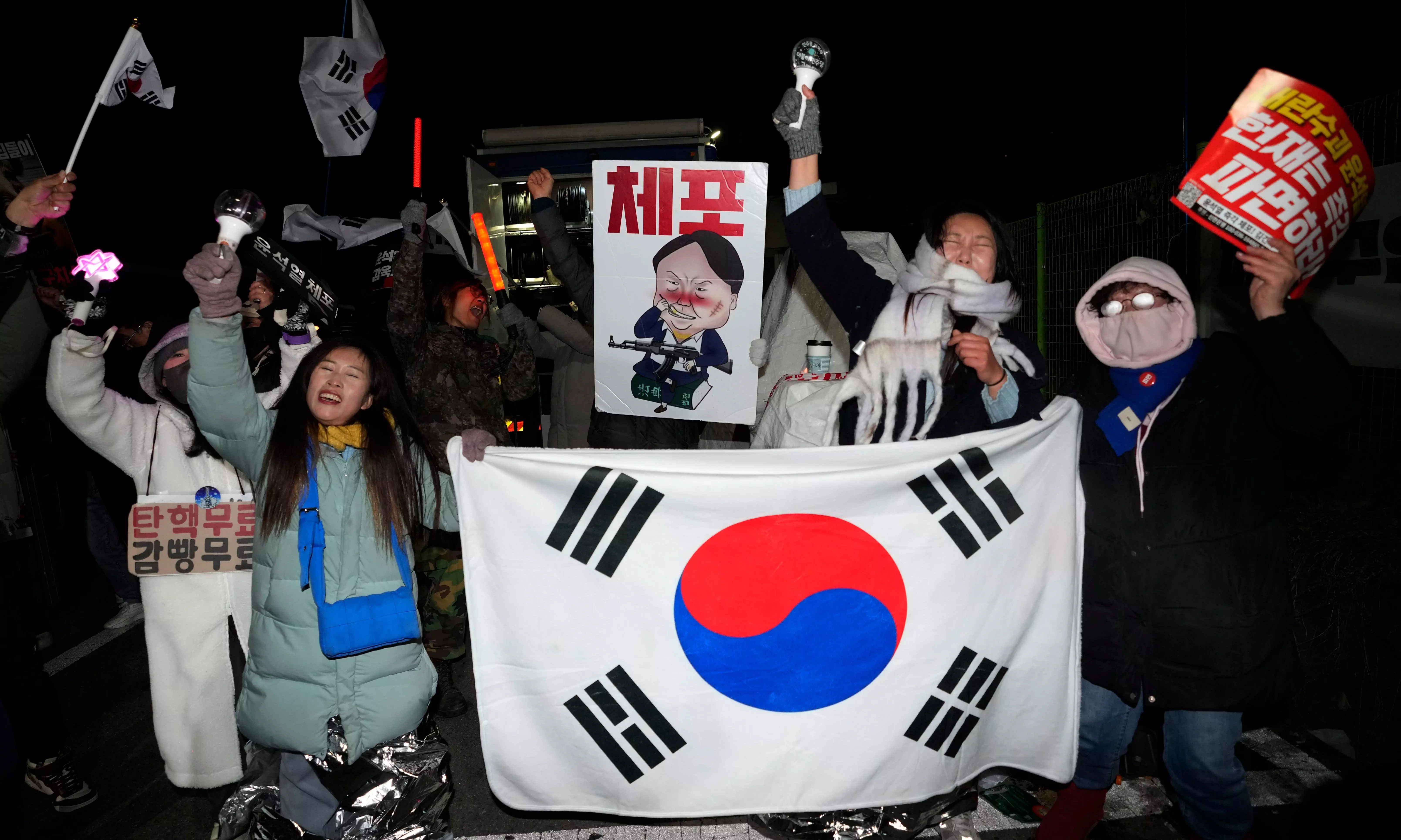 South Korean court orders formal arrest of impeached President Yoon over martial law decree