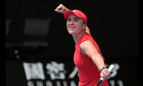 Elina Svitolina rallies to reach Australian Open quarterfinals for third time