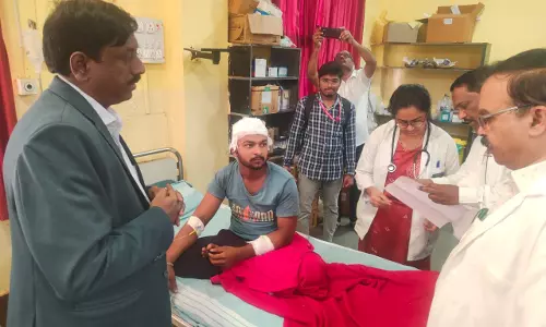 Karnataka: 10 people dead, 19 injured after as vegetable-laden truck overturns on NH-63