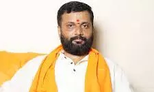 Rama Sene Activists Vandalise Unisex Salon in Mangaluru, 14 Arrested Rama Sene Activists Vandalise Unisex Salon in Mangaluru, 14 Arrested