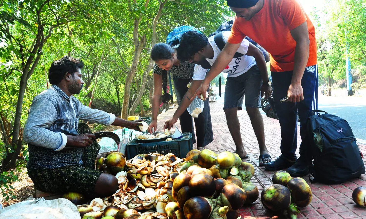 Vizag residents relish tati munjalu despite high price