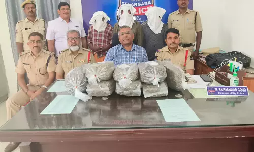 Senior citizen among 2 held in ganja case at Secunderabad railway station