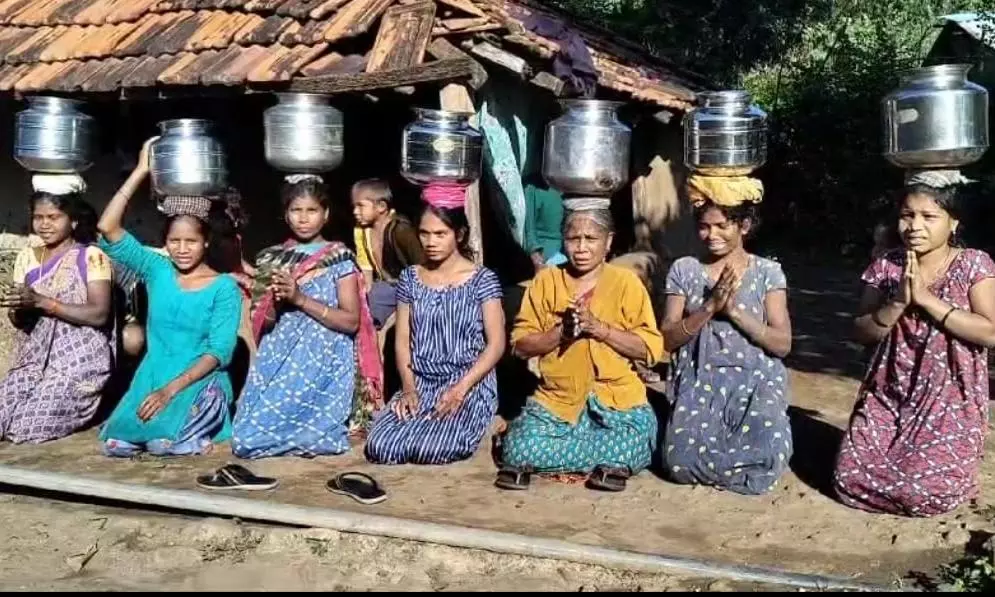 Kondu Tribal Women Protest for Clean Water