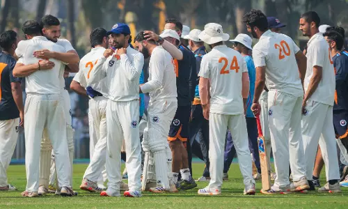 Ranji Trophy: J&K Stun Mumbai to Seal Knock-Out Berth