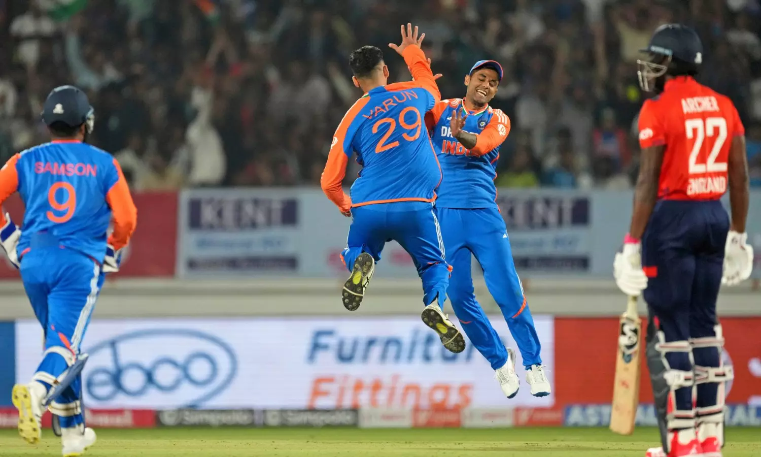 IND vs ENG 3rd T20I: England Posts 171/9, India Chases 172 to Win Series IND vs ENG 3rd T20I: England Posts 171/9, India Chases 172 to Win Series