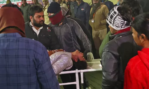 Mahakumbh Stampede Live: Situation under control, assures CM Yogi Mahakumbh Stampede Live: Situation under control, assures CM Yogi