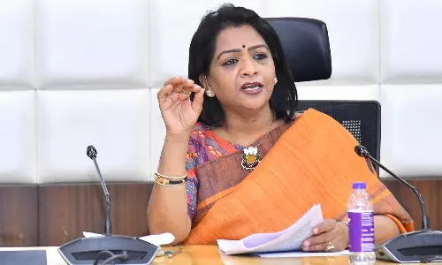 GHMC council: Ministers hold meet ahead of BRS’ no-trust move GHMC council: Ministers hold meet ahead of BRS’ no-trust move