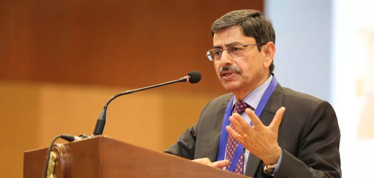 SC faults TN Guv for delaying giving assent to bills passed by Assembly SC faults TN Guv for delaying giving assent to bills passed by Assembly