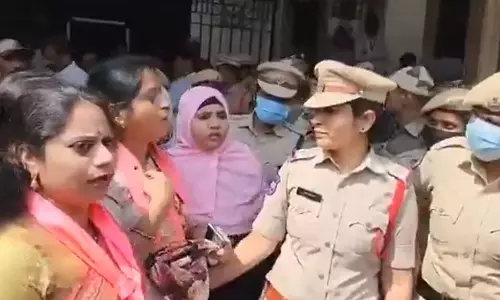 Harish, KTR slam BRS corporators arrest