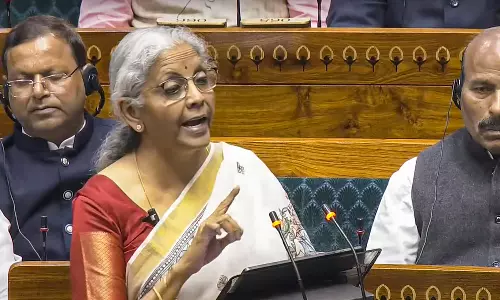 BJP in Kerala welcomes Budget; Congress, CPI(M) MPs call it disappointing