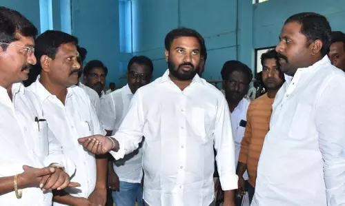 SAAP chief seeks probe into Aadudam Andhra scam