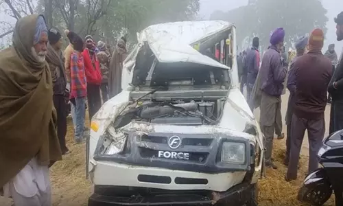 Haryana: 6 dead, several missing after vehicle plunges into canal in Fatehabad