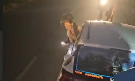 Woman posing as Aghori held for bid to demolish Dargah Woman posing as Aghori held for bid to demolish Dargah