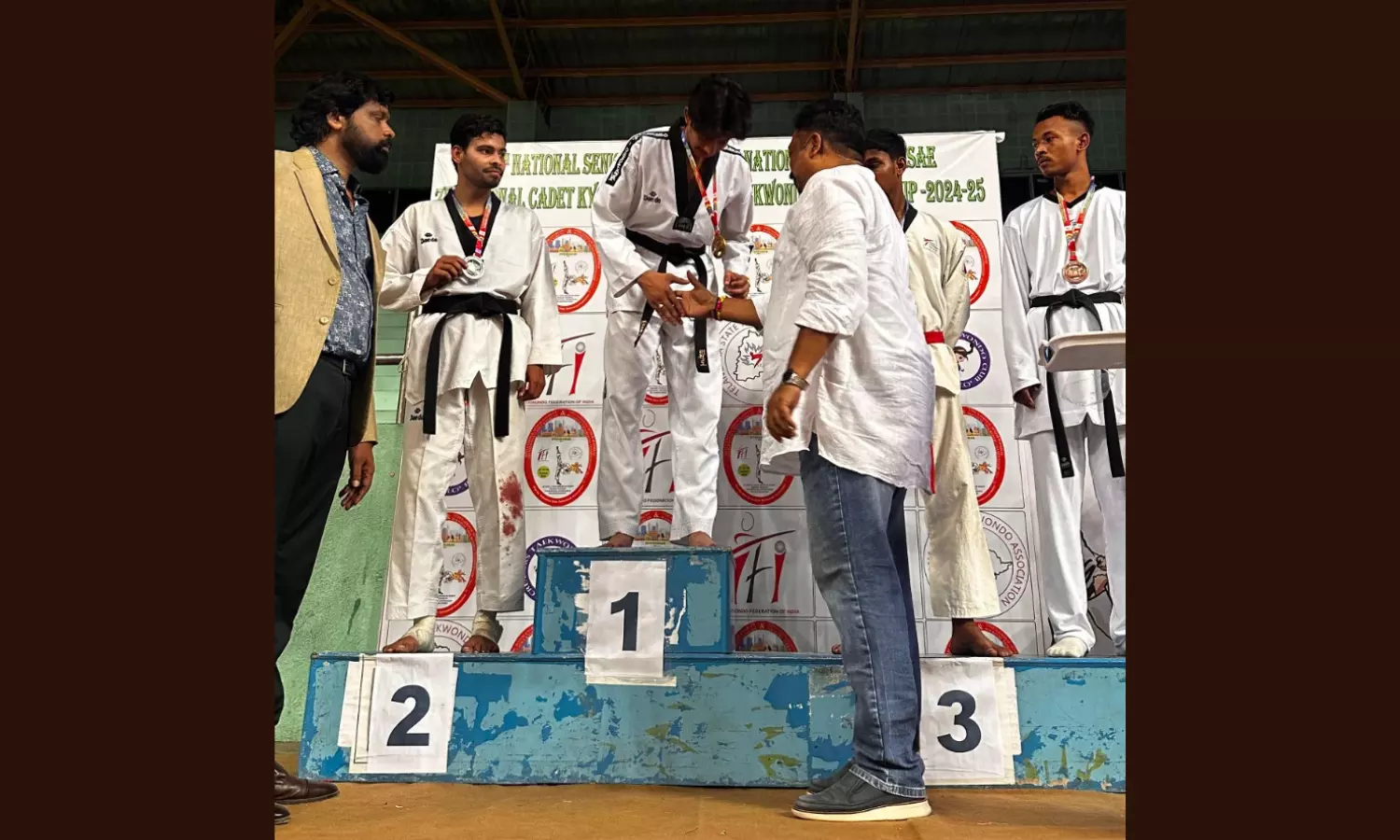 Hyderabad student Wins Gold at National Senior KYORUGI Taekwondo Championship