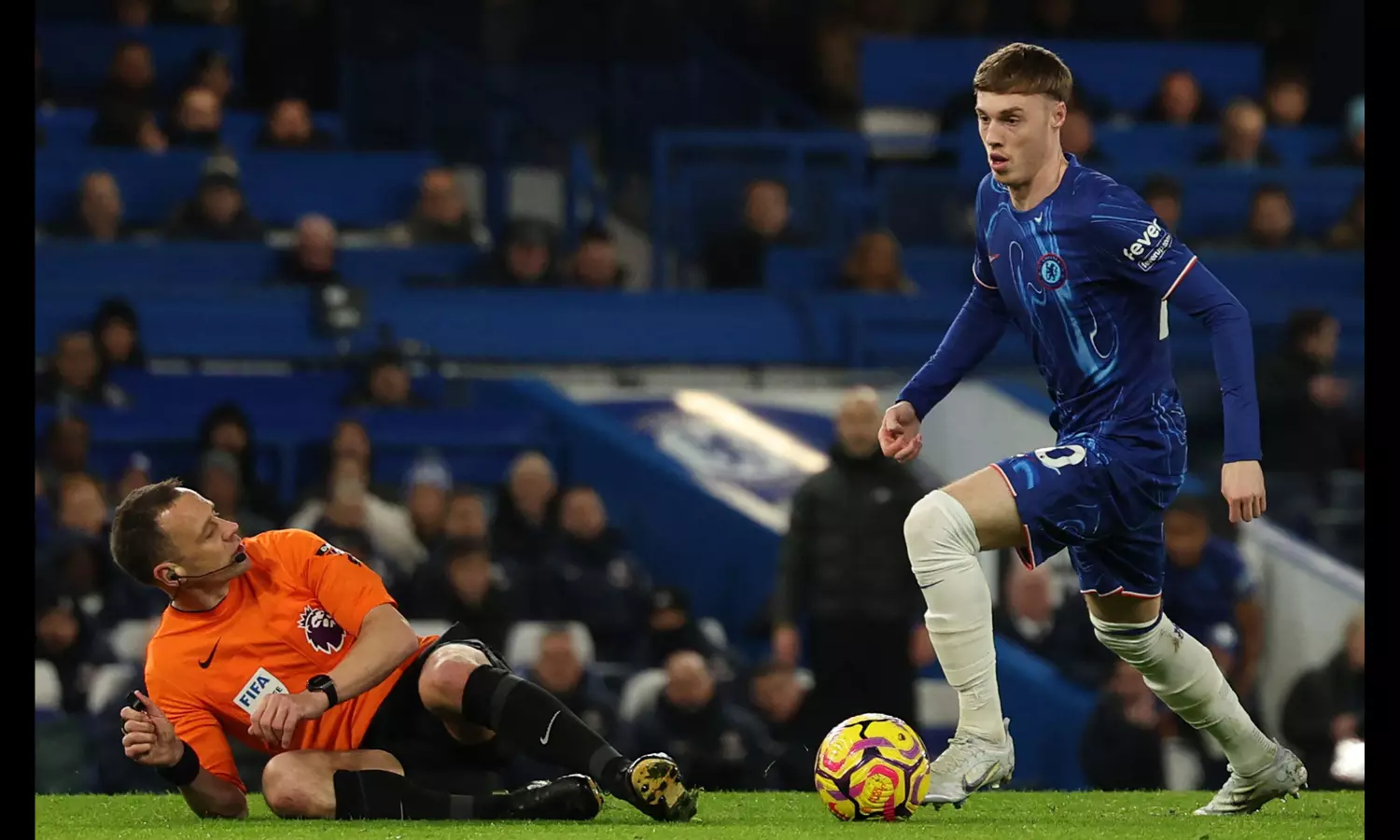 Chelsea come from behind to beat West Ham in pulsating London derby