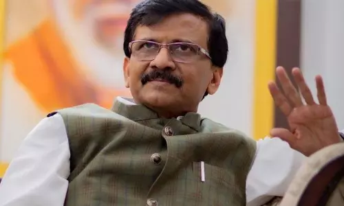 Raut claims Fadnavis not entering official CM bungalow because of Shinde’s ‘black magic’ Raut claims Fadnavis not entering official CM bungalow because of Shinde’s ‘black magic’