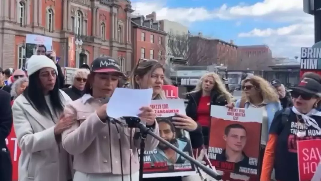 US: Families of Israeli hostages stand in solidarity, appeal for release of their loved ones