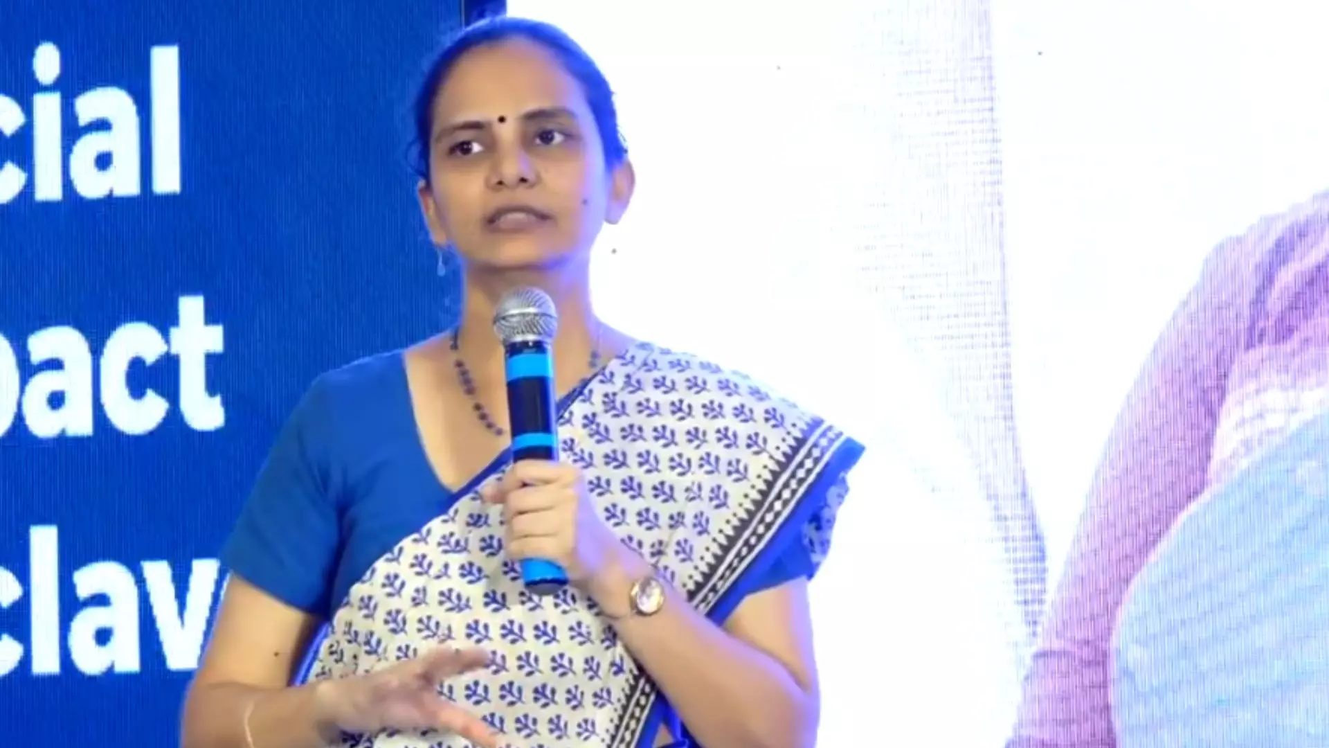 Telangana Govt. Boosts Womens Leadership with SHG Elections