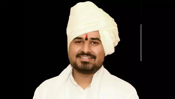 11th descendant of Tukaram Maharaj dies by suicide due to financial troubles