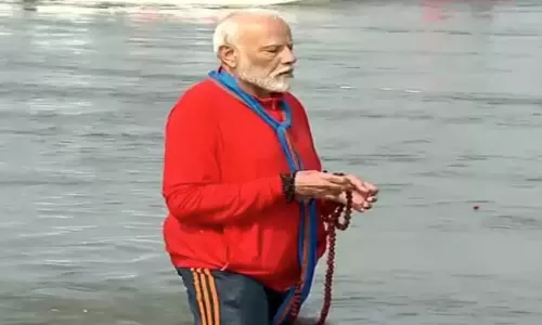Maha Kumbh: Modi takes holy dip at Sangam