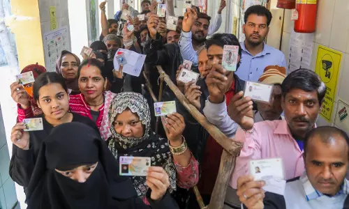 Delhi polls see 19.95% turnout by 11 am