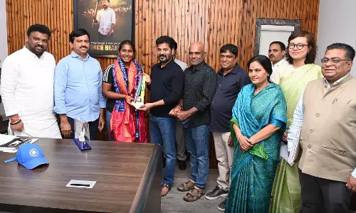 CM Revanth announces Rs 1cr cash reward for Cricketer G Trisha