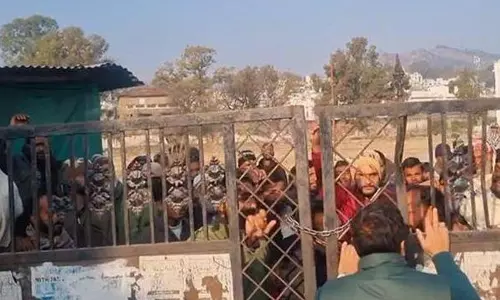 Rajouri Villagers Protest, Demand Return Home Amid Mysterious Deaths