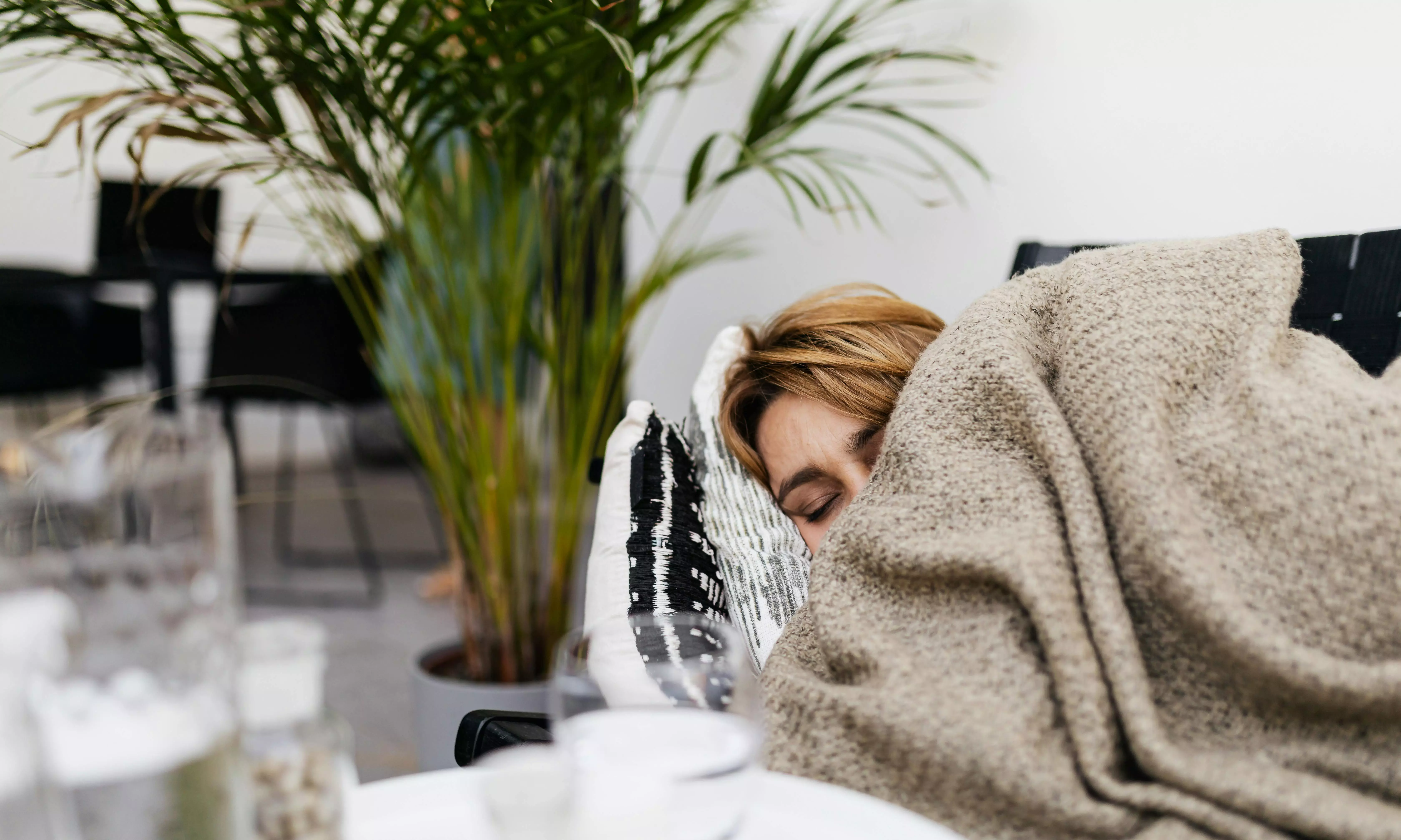 Feeling groggy in afternoon? Here’s how to nap right way