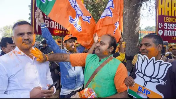 Celebrations break out as BJP poised for victory in Delhi Celebrations break out as BJP poised for victory in Delhi