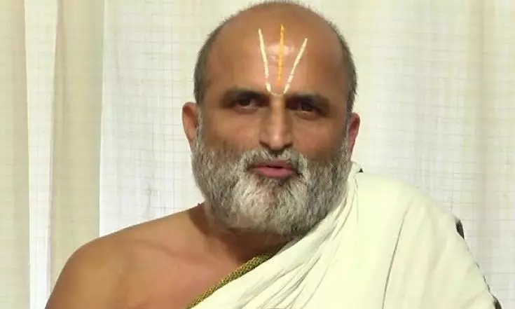 One held in attack on Chilkur priest CS Rangarajan One held in attack on Chilkur priest CS Rangarajan