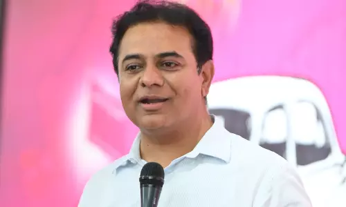 KTR posts video criticising KCR govt