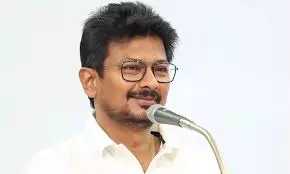 Dy CM opens Mathi experience store