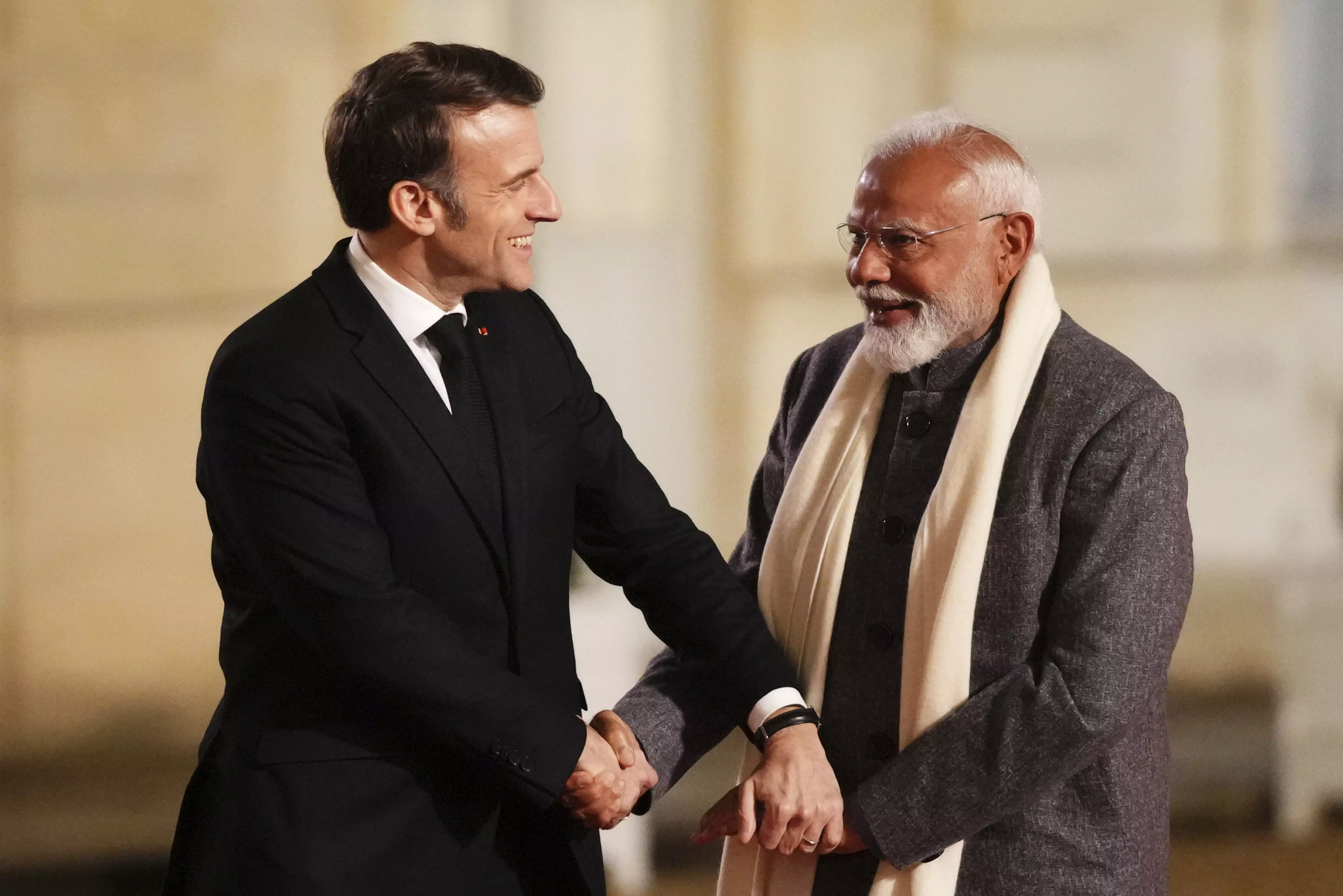 Emmanuel Macron welcomes Modi to Paris for AI Summit Emmanuel Macron welcomes Modi to Paris for AI Summit