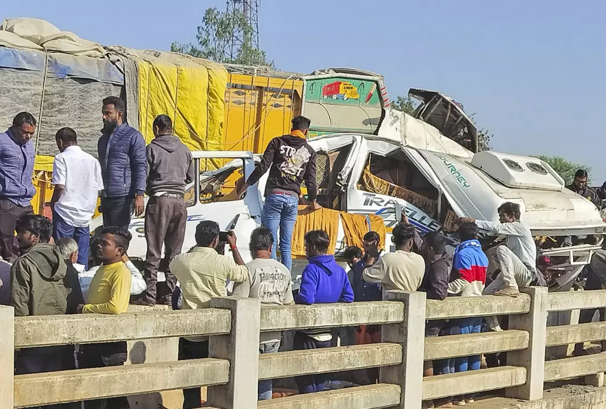 Eight from Hyderabad Die in MP Road Accident After Kumbh Pilgrimage Eight from Hyderabad Die in MP Road Accident After Kumbh Pilgrimage