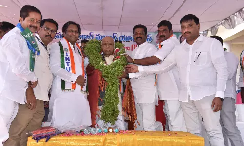 Intuc chief hails GHMC staff