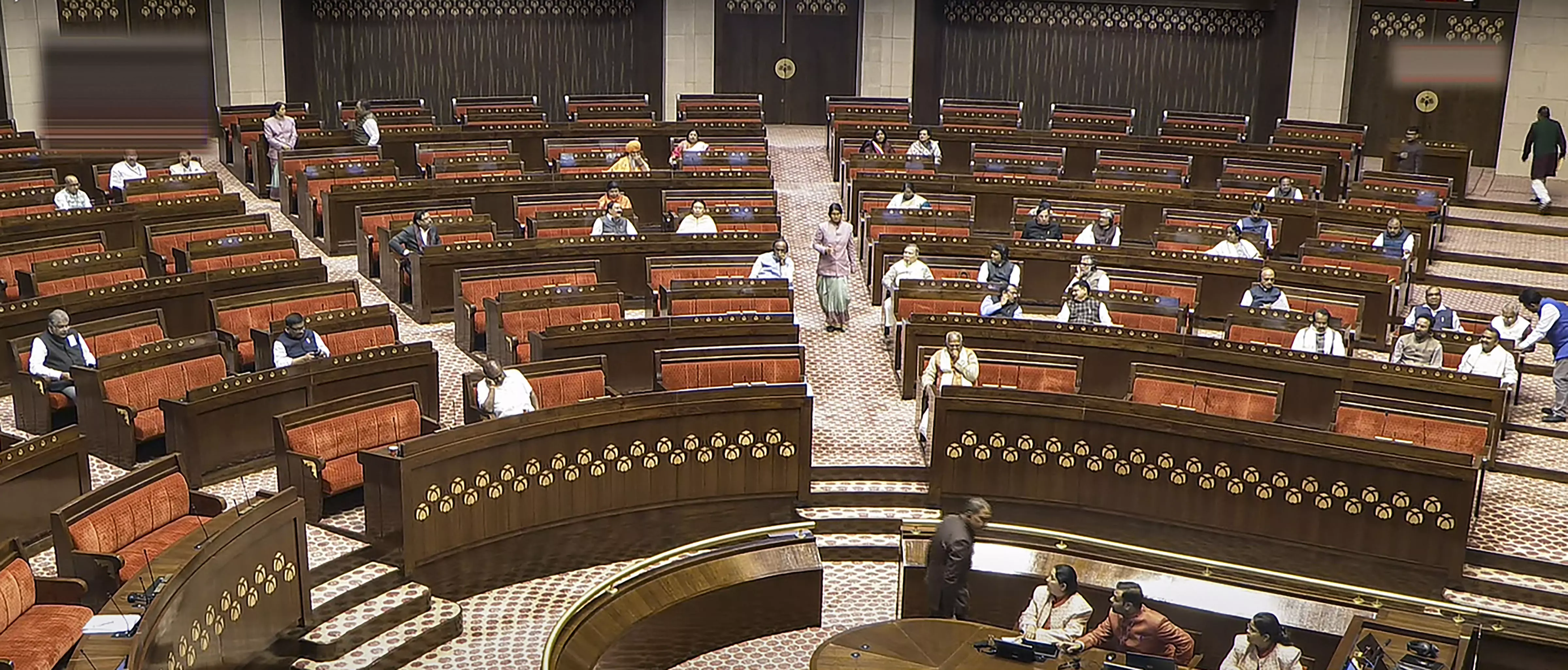 Uproar in Parl over JPC report on Waqf Bill Uproar in Parl over JPC report on Waqf Bill