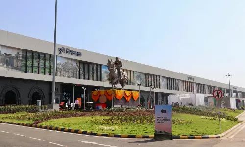 Mid-air drama over Maharashtra ex-ministers sons failed trip to Bangkok