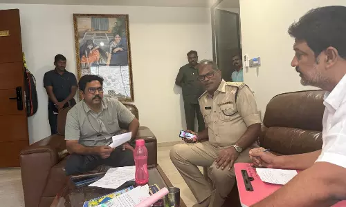 YSRCP leader Vallabhaneni Vamsi arrested in Hyderabad