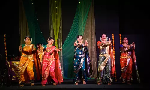 Lavani Ke Rang: A Celebration of Maharashtra’s Folk Heritage Lavani Ke Rang: A Celebration of Maharashtra’s Folk Heritage