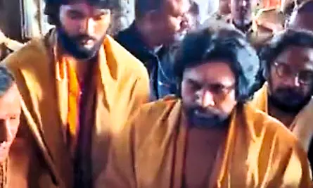 Pawan Kalyan visits TN temples
