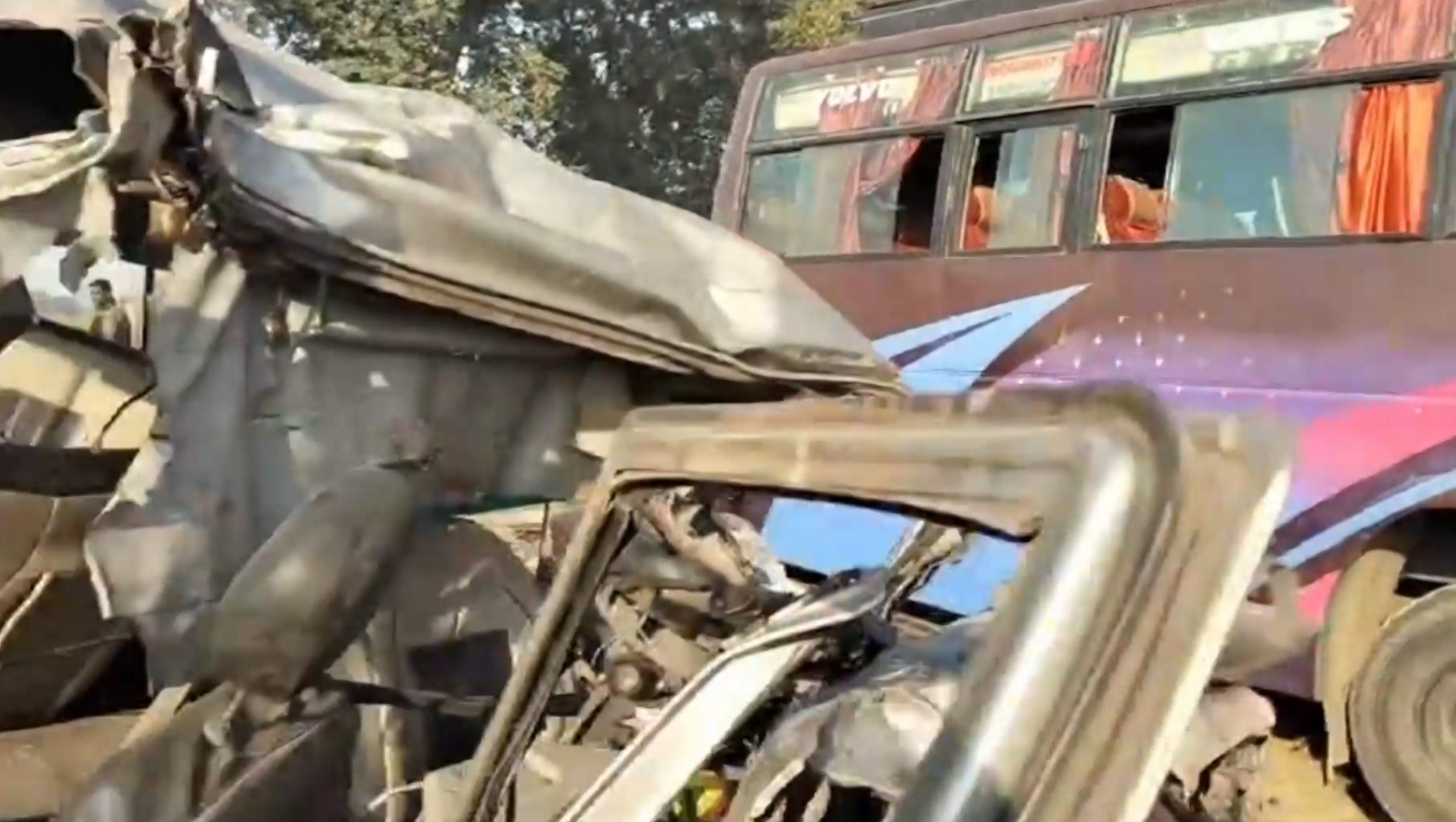 10 devotees killed as car collides with bus en route to Maha Kumbh