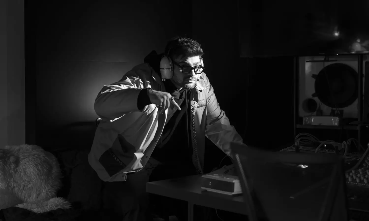 Agni’s latest track ‘Universal Laws’ to be launched in Dubai with Khan family, friends