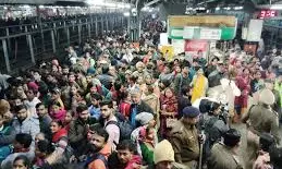 Centre  plans complete overhaul of crowd-control measures at railway stations, after Delhi stampede