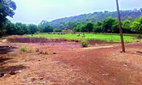 Farmers demand fair rates for land acquired for railway line