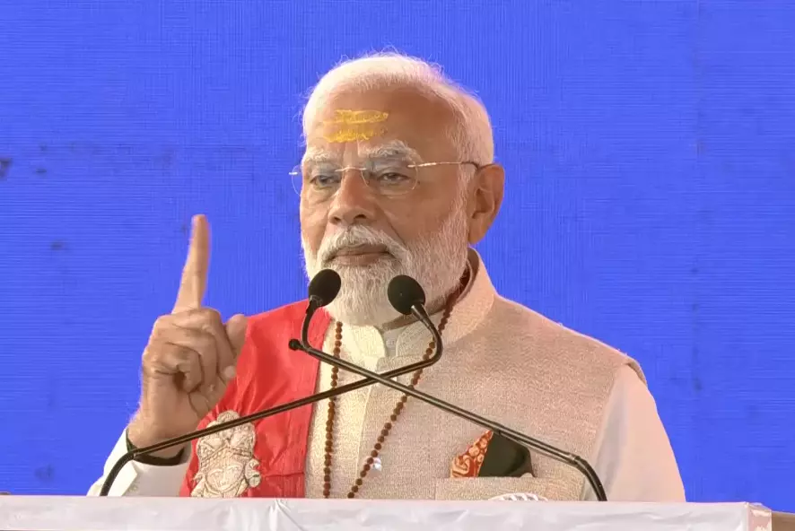 Modi Visits Vantara Animal Rescue Centre in Jamnagar