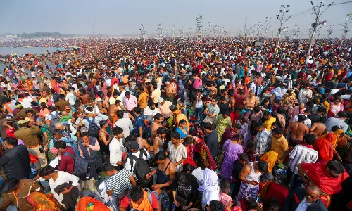 Bangladeshi artistes break ice, perform at Maha Kumbh