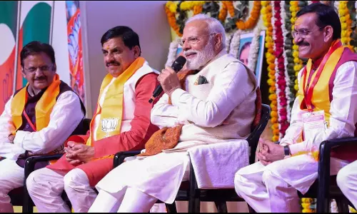 Some politicians dividing society with support from foreign forces: Modi