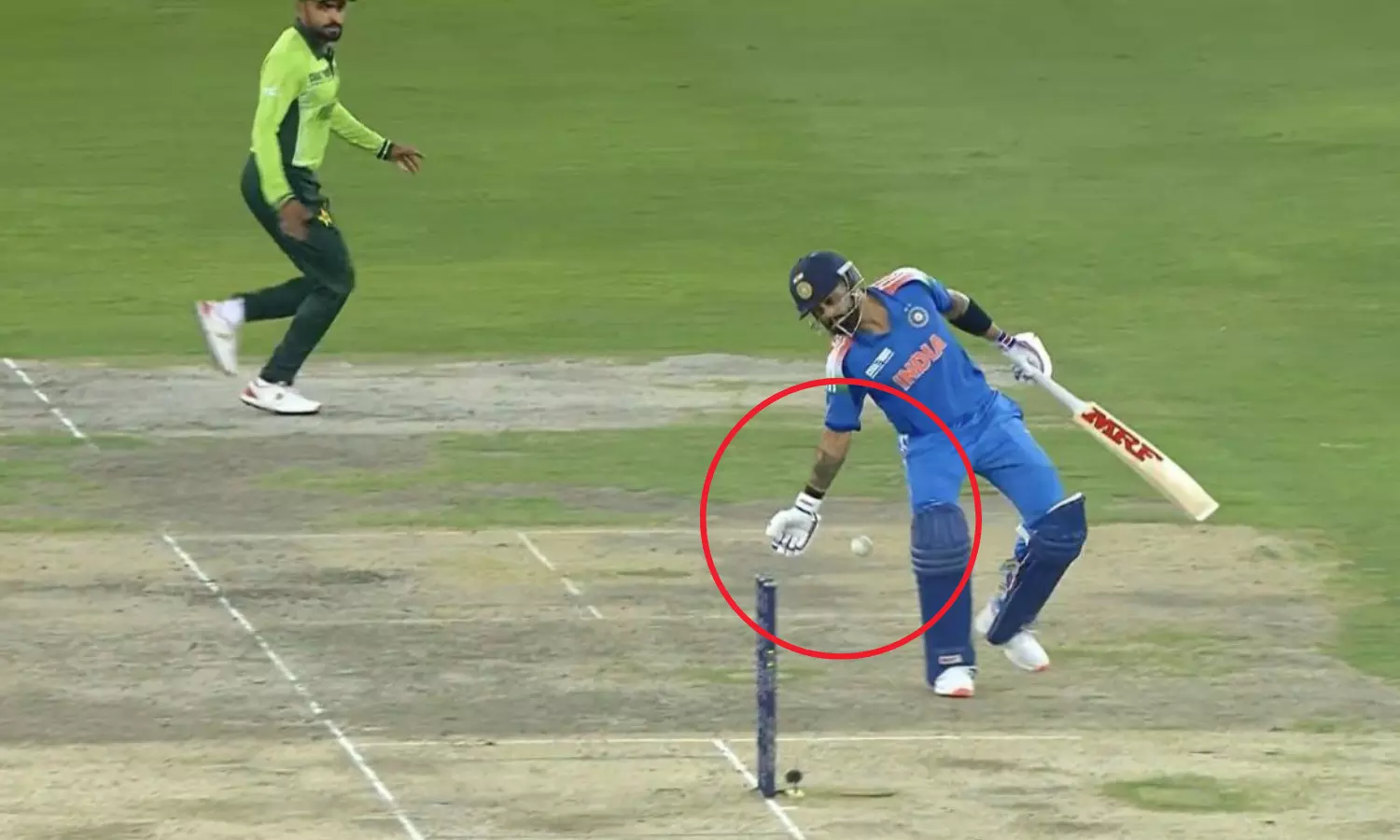 Gavaskar irked with Kohlis rule violation during Ind-Pak match Gavaskar irked with Kohlis rule violation during Ind-Pak match