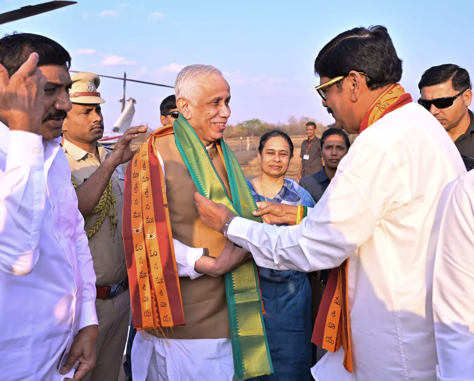 AP Governor in Srisailam to offer prayers AP Governor in Srisailam to offer prayers