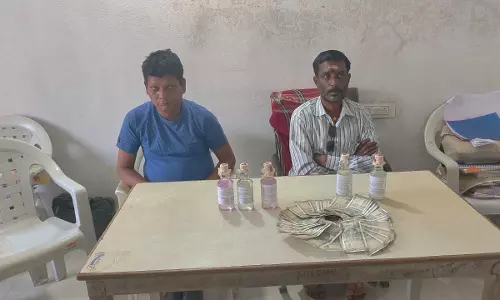 Telangana ACB nabs GHMC bill collector for demanding Rs.1 lakh bribe